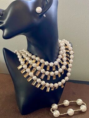 “Cambrie” by Plunder, White Pearl & Gold Multi-Strand Necklace w/ Matching Studs